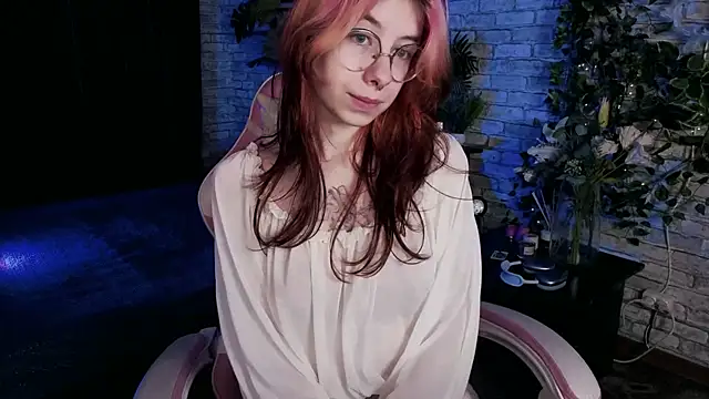 Snapshot of Alice_Nyx chatting on June 29, 8:41 pm Alice Nyx online show from June 29, 8:41 pm