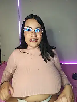SerenaDupont  online show from July 3, 3:46 am