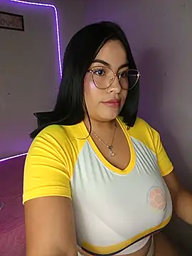 SerenaDupont  online show from June 28, 3:35 am