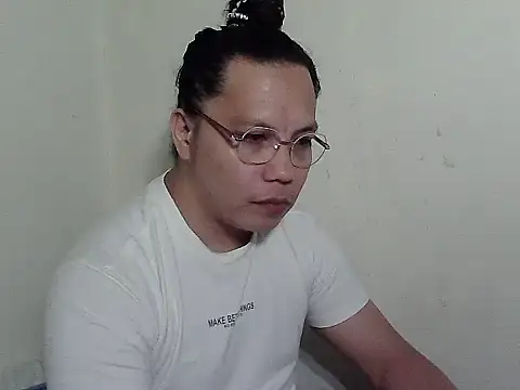 Gaydeliciousxx online show from April 9, 11:38 am