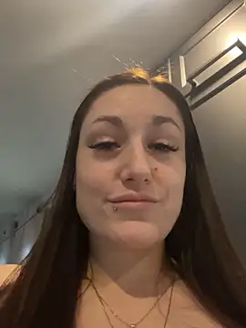 Cass wild online show from April 4, 9:10 pm