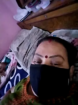 Snapshot of Kajal-Sharma00 chatting on May 12, 9:15 am Kajal-Sharma00 online show from May 12, 9:15 am
