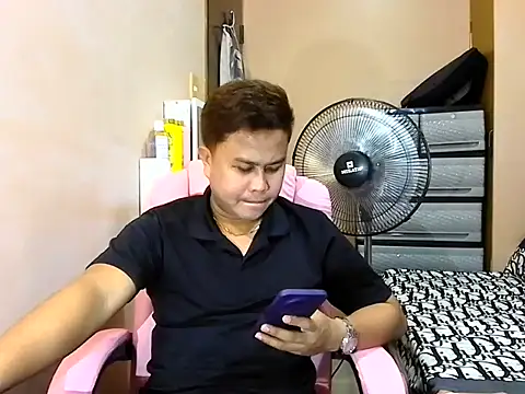 tipsy butter online show from June 14, 3:46 pm