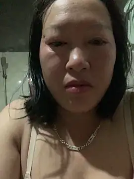 candy-beo online show from April 15, 9:59 pm