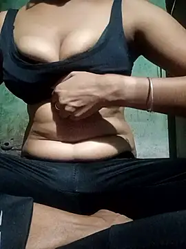 sexy pakhii online show from April 9, 1:06 pm