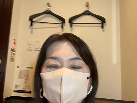 lemonade madame online show from June 27, 10:21 am