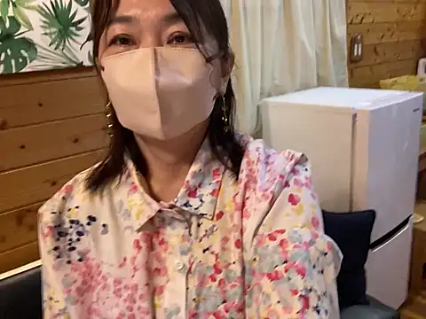 lemonade madame online show from April 11, 12:29 am