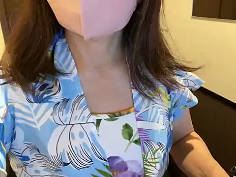 lemonade madame online show from June 12, 12:14 pm