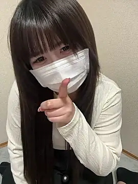 ema nico online show from April 17, 2:20 pm