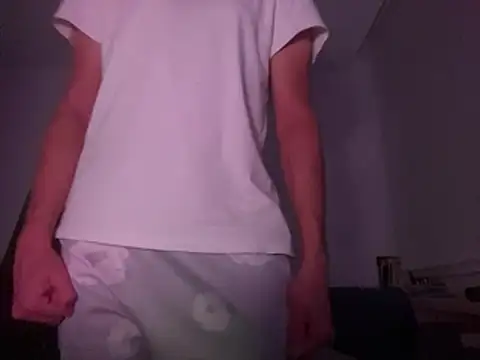 YorSexboy777 online show from April 9, 11:22 pm
