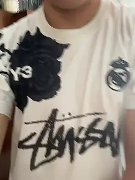 YorSexboy777 online show from April 4, 10:44 am