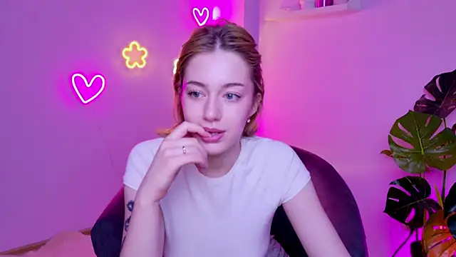 AmeliaCarterr online show from April 6, 2:51 am