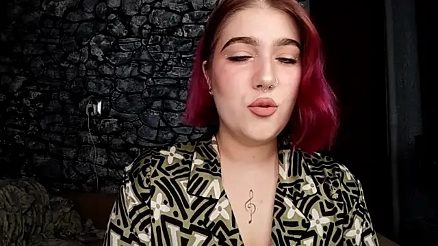 E thie online show from April 5, 1:18 pm