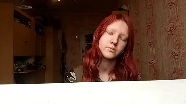 Snapshot of BirgitKamal chatting on April 5, 8:21 am BirgitKamal online show from April 5, 8:21 am