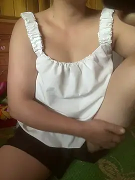   Amanda   online show from April 8, 3:19 am