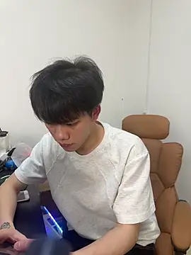 wxh8866 online show from April 4, 12:34 pm