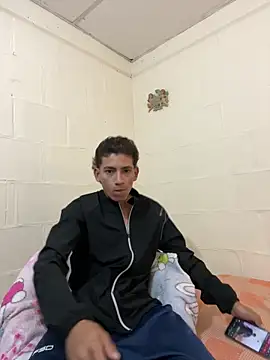 Gaby1823 online show from April 17, 7:28 pm