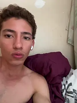 Gaby1823 online show from April 11, 7:28 pm