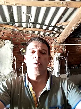 Snapshot of mecaloco chatting on April 5, 11:28 am mecaloco online show from April 5, 11:28 am