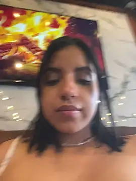Snapshot of SusanneGrace chatting on May 10, 6:10 pm SusanneGrace online show from May 10, 6:10 pm