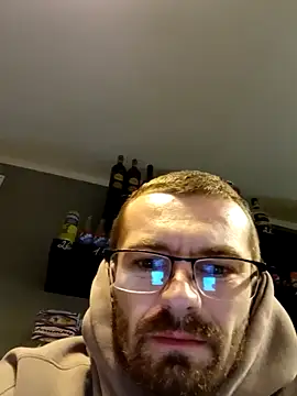 jozsi1995 online show from April 15, 5:39 pm