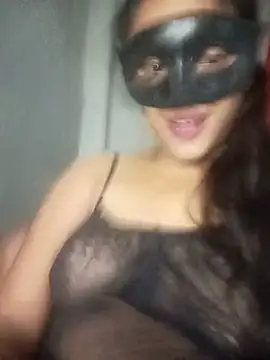 Snapshot of sathiroy89 chatting on July 1, 6:14 am sathiroy89 online show from July 1, 6:14 am