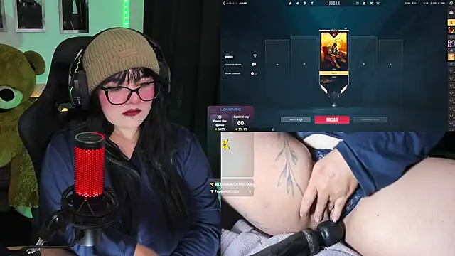 EternaAura  online show from April 17, 1:25 pm