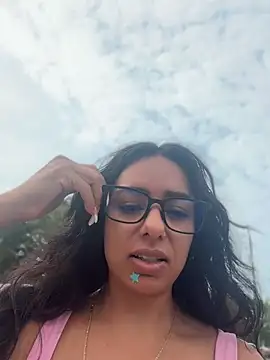 Controllercutie online show from April 29, 2:21 pm