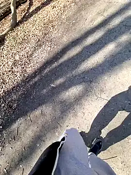 LadyLeni online show from April 9, 12:44 pm