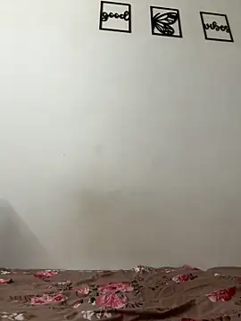 manas4fn421 online show from April 8, 9:16 pm