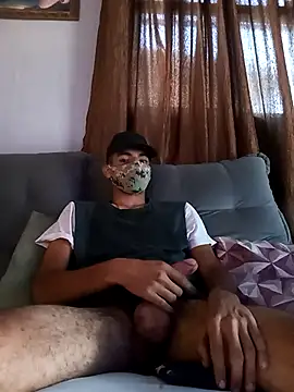 LuizzzFilipe online show from April 4, 7:20 pm