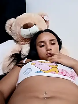 Valentina Narvaez online show from May 9, 7:39 pm