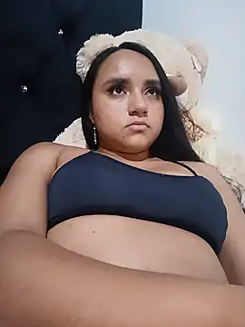 Valentina Narvaez online show from May 23, 7:35 pm
