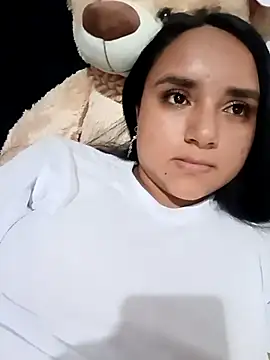 Valentina Narvaez online show from May 11, 7:33 pm