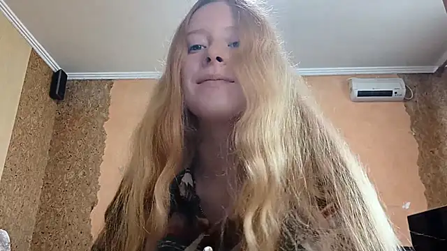 KateVibe 01 online show from June 9, 4:35 am