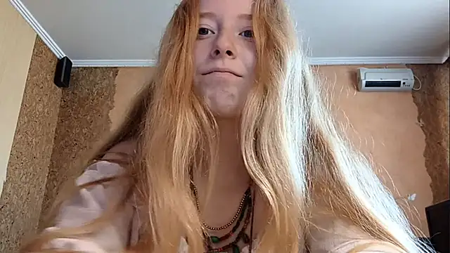 KateVibe 01 online show from June 21, 4:18 am