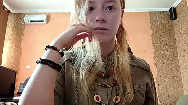 KateVibe 01 online show from April 14, 11:21 pm