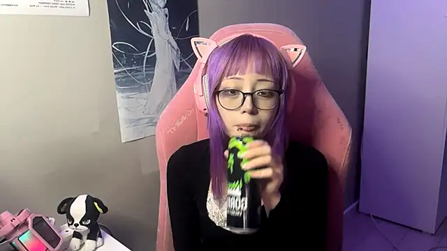 SaxonDibs online show from April 7, 2:08 pm