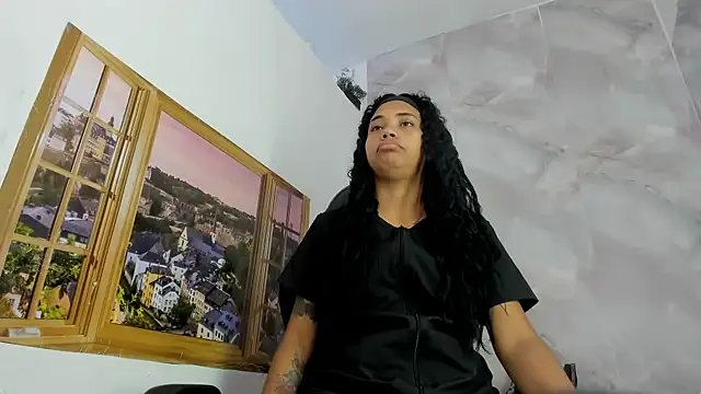 EllyBloom online show from June 20, 1:49 pm