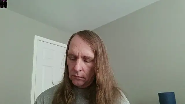 Snapshot of Magnus_Luv chatting on June 3, 2:33 pm Magnus Luv online show from June 3, 2:33 pm
