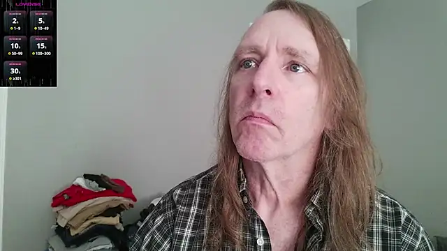 Snapshot of Magnus_Luv chatting on July 11, 11:10 am Magnus Luv online show from July 11, 11:10 am