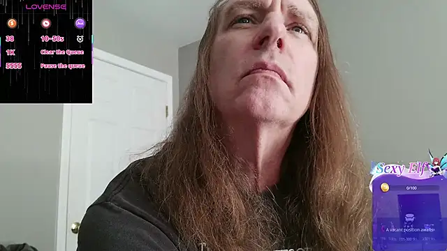 Snapshot of Magnus_Luv chatting on May 29, 1:06 pm Magnus Luv online show from May 29, 1:06 pm
