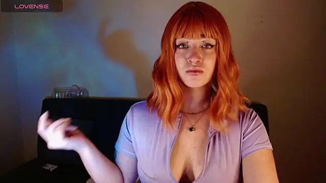 Mollyrose99 online show from May 9, 3:21 am