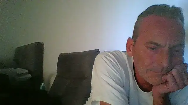 Snapshot of CanCumALot chatting on April 30, 3:41 pm CanCumALot online show from April 30, 3:41 pm