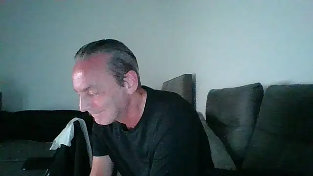 Snapshot of CanCumALot chatting on May 24, 11:43 am CanCumALot online show from May 24, 11:43 am
