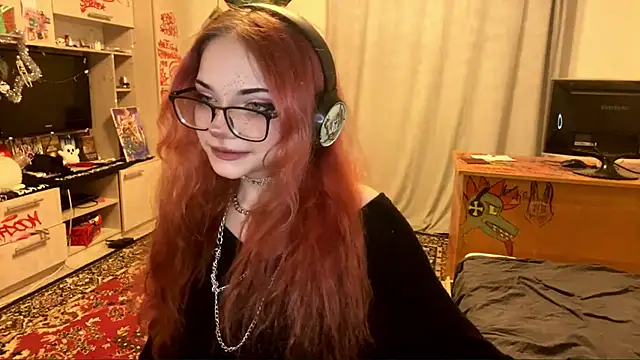 RedHeadCat online show from May 1, 9:31 pm