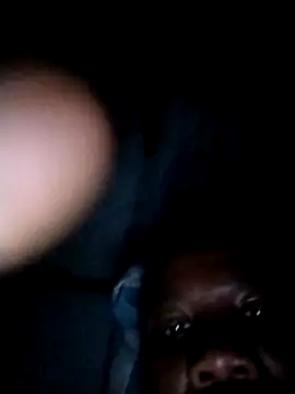 Snapshot of chickelikeme chatting on April 5, 12:39 am chickelikeme online show from April 5, 12:39 am