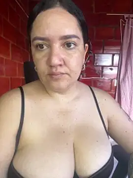 Snapshot of Fresita-12 chatting on June 11, 7:44 pm Fresita-12 online show from June 11, 7:44 pm