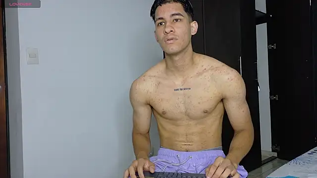 JakeMonroe online show from April 8, 2:07 pm