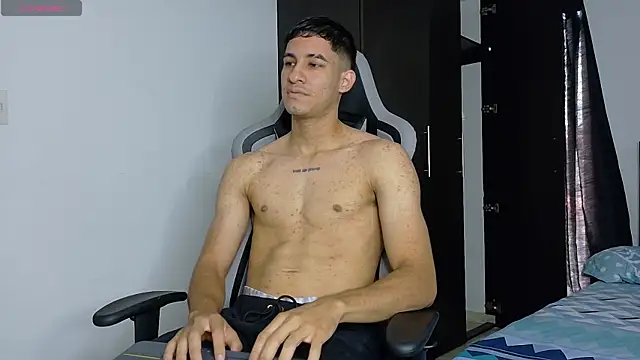 JakeMonroe online show from April 22, 3:52 pm